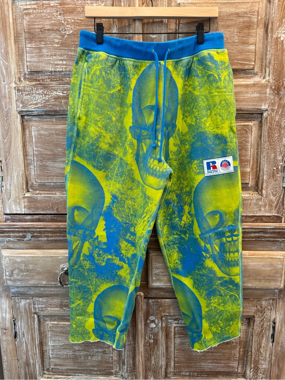 Russell Athletic Blue and Yellow Skull Print Sweatpants Drawstring Cropped